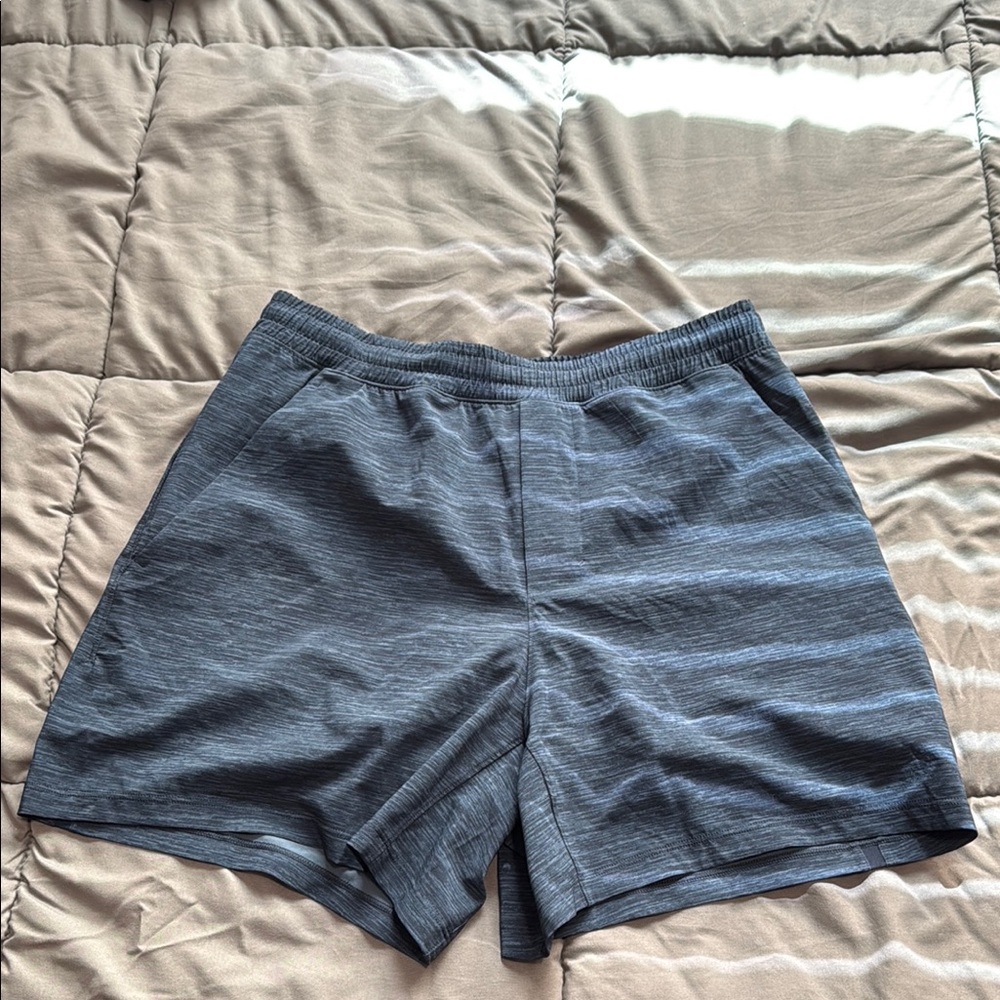 Lululemon shorts 5”